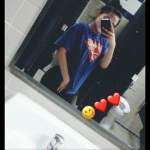 Meet your Posher, Delkis